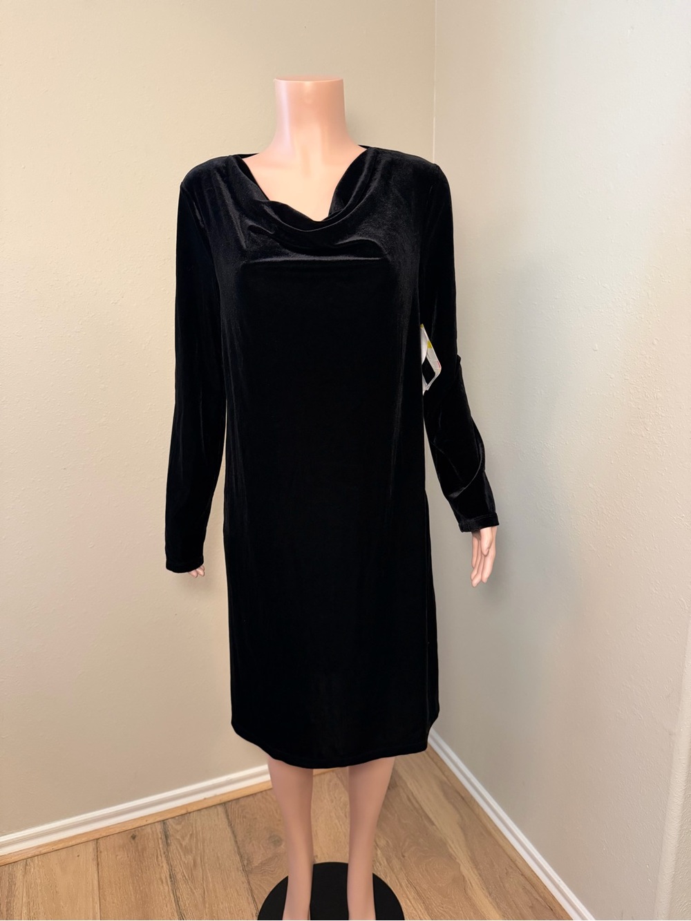 Jones New York Black Velvet Cowl Neck Long Sleeve Dress